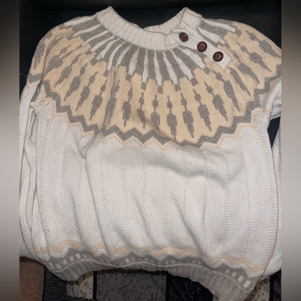 Abercrombie & Fitch Sweater